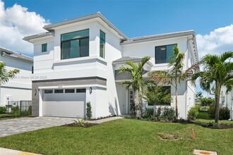 13075 Feathering Wy in Palm Beach Gardens, FL - Building Photo - Building Photo