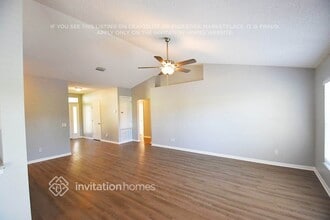 1085 Kingfisher Way in Rockledge, FL - Foto de edificio - Building Photo