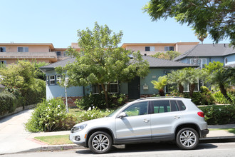 1515 Veteran Ave in Los Angeles, CA - Building Photo - Building Photo