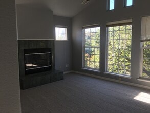 551 59th Street, Unit A in Oakland, CA - Building Photo - Building Photo