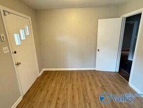 508 Forrest Cir NE in Huntsville, AL - Building Photo - Building Photo