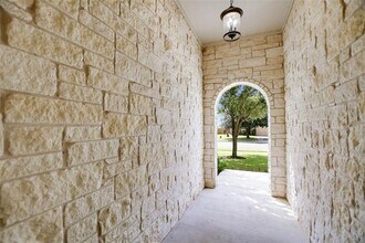 8605 Ipswich Bay Dr in Austin, TX - Building Photo - Building Photo