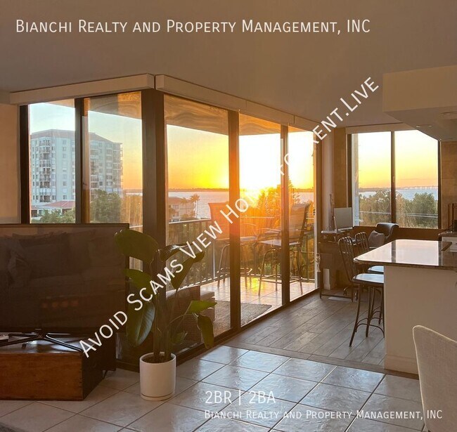 6365 Bahia Del Mar Blvd S in St. Petersburg, FL - Building Photo - Building Photo