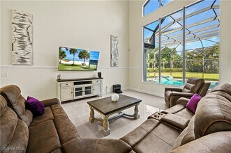 19380 La Serena Dr in Ft. Myers, FL - Building Photo - Building Photo