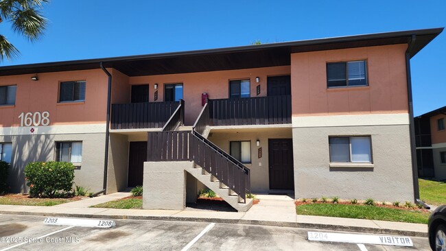 property at 1608 University Ln