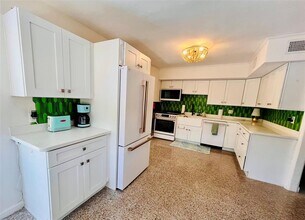 3208 E Maritana Dr in St Pete Beach, FL - Building Photo - Building Photo