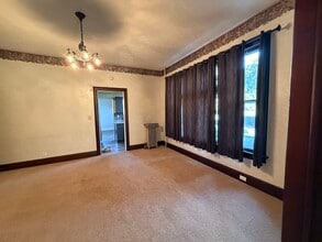 230 Buckeye St, Unit 1 in Hamilton, OH - Building Photo - Building Photo