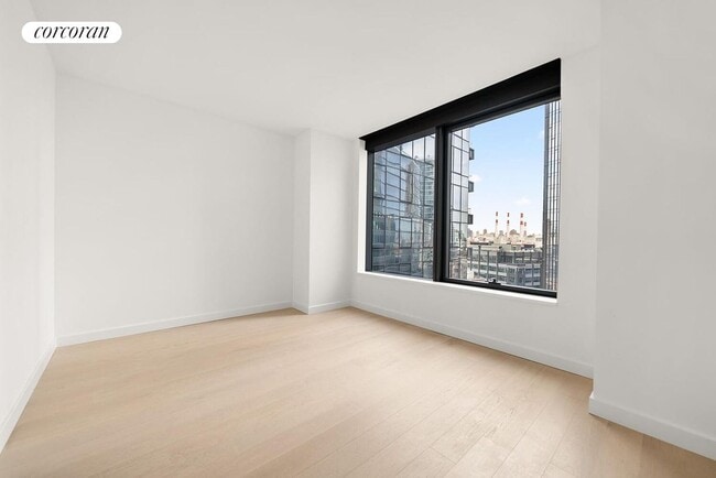 property at 3 Ct Square W