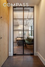 161 Grand St in New York, NY - Building Photo - Building Photo