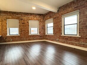 1211 W 27th St in Kansas City, MO - Building Photo - Building Photo