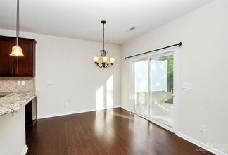 2559 Royal York Ave in Charlotte, NC - Building Photo - Building Photo