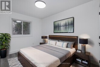 759 Innisfil Beach Rd in Innisfil, ON - Building Photo - Building Photo