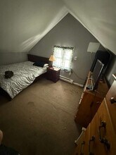 681 E 28th St in Paterson, NJ - Foto de edificio - Building Photo