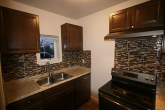 462 Evans Ave in Reno, NV - Building Photo - Interior Photo