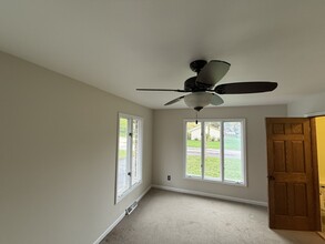 6218 Fireside Dr in Rockford, IL - Building Photo - Building Photo