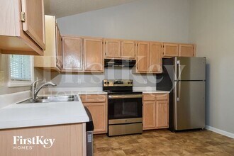 7121 Taunton Dr in Greensboro, NC - Building Photo - Building Photo