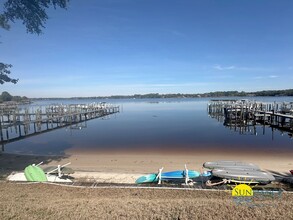 7223 Crown Ct in Navarre, FL - Building Photo - Building Photo