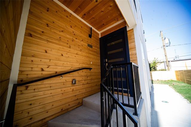 2804 Weisenberger St in Fort Worth, TX - Building Photo - Building Photo