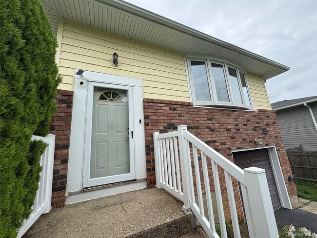 property at 147 Truxton Rd