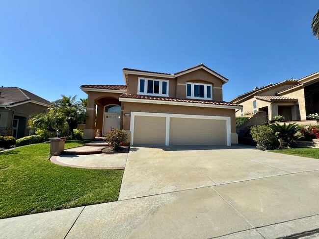 25501 Pacific Hills Dr in Mission Viejo, CA - Building Photo - Building Photo