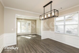 5520 Stevehaven Ln in Cumming, GA - Foto de edificio - Building Photo