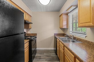 Nantucket Harbor in Shreveport, LA - Foto de edificio - Interior Photo