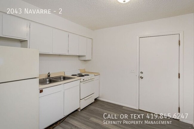 2043 Navarre Ave in Toledo, OH - Building Photo - Building Photo