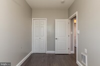 1837 E Harold St photo'