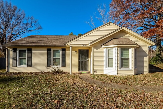 property at 7900 Rochelle Rd