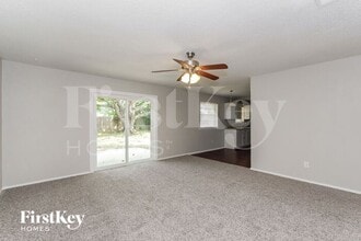 1409 Harrison Ln in Hurst, TX - Building Photo - Building Photo