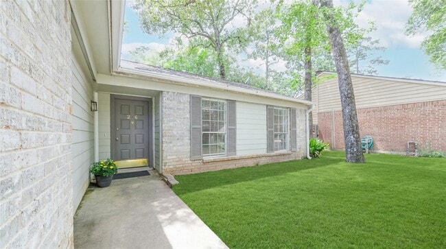 property at 26 S White Pebble Ct
