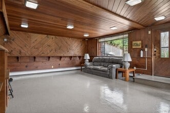 353 Candlestick Hill Rd in Newburgh, NY - Building Photo - Building Photo