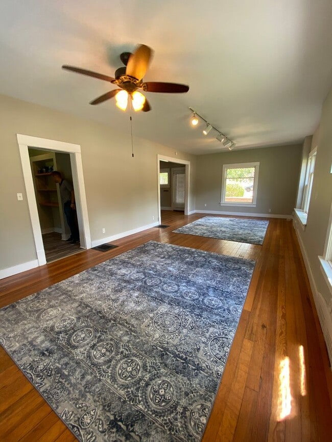 630 Moro St in Manhattan, KS - Building Photo - Building Photo