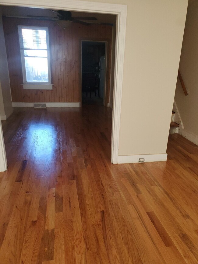 319 S Jackson St in Wilmington, DE - Building Photo - Building Photo