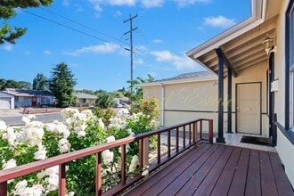411 Rio Del Mar in American Canyon, CA - Building Photo - Building Photo