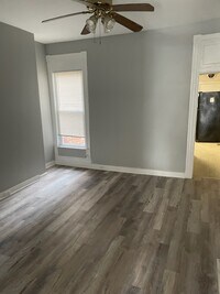 922 E 20th St photo'