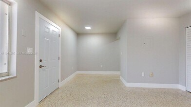 426 NW 13th Ave in Miami, FL - Building Photo - Building Photo