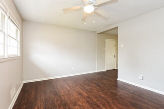 251 Essex Dr in Jonesboro, GA - Building Photo - Building Photo