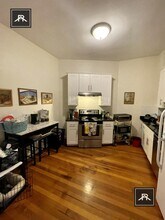 1730 Beacon St in Brookline, MA - Building Photo - Building Photo