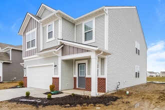 9237 Larson Dr in Pendleton, IN - Building Photo - Building Photo