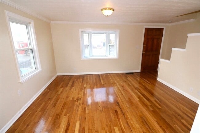 141 Derby Rd in Revere, MA - Building Photo - Building Photo