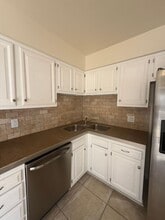 3405 Londonderry Ct in Cave Spring, VA - Building Photo - Building Photo