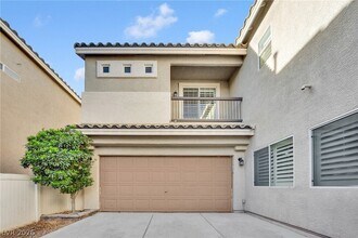 5017 Lower Falls Ct in Las Vegas, NV - Building Photo - Building Photo