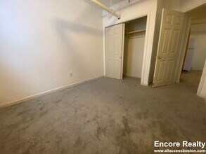 19 Peterborough St in Boston, MA - Building Photo - Building Photo