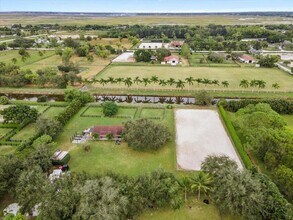 16693 Deer Path Ln in Wellington, FL - Building Photo - Building Photo