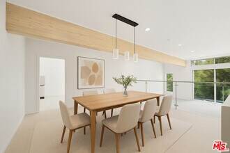 1591 Lindacrest Dr in Beverly Hills, CA - Building Photo - Building Photo
