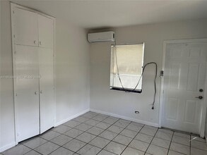 4548 SW 33rd Ave in Fort Lauderdale, FL - Building Photo - Building Photo