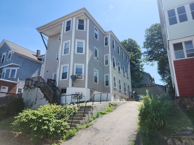 property at 48 Everard St