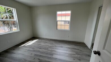 729 S 45th St in San Diego, CA - Building Photo - Building Photo