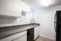 Building Photo - Majestic Park Apartments in Atlanta, Georgia
